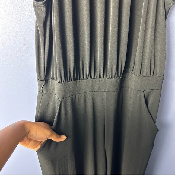 New York and Company Stretch Black Open Back  Halter Jumpsuit - Picture 7 of 9